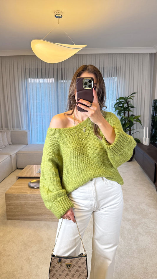 Boat Neck Batwing Sleeve Knit Sweater