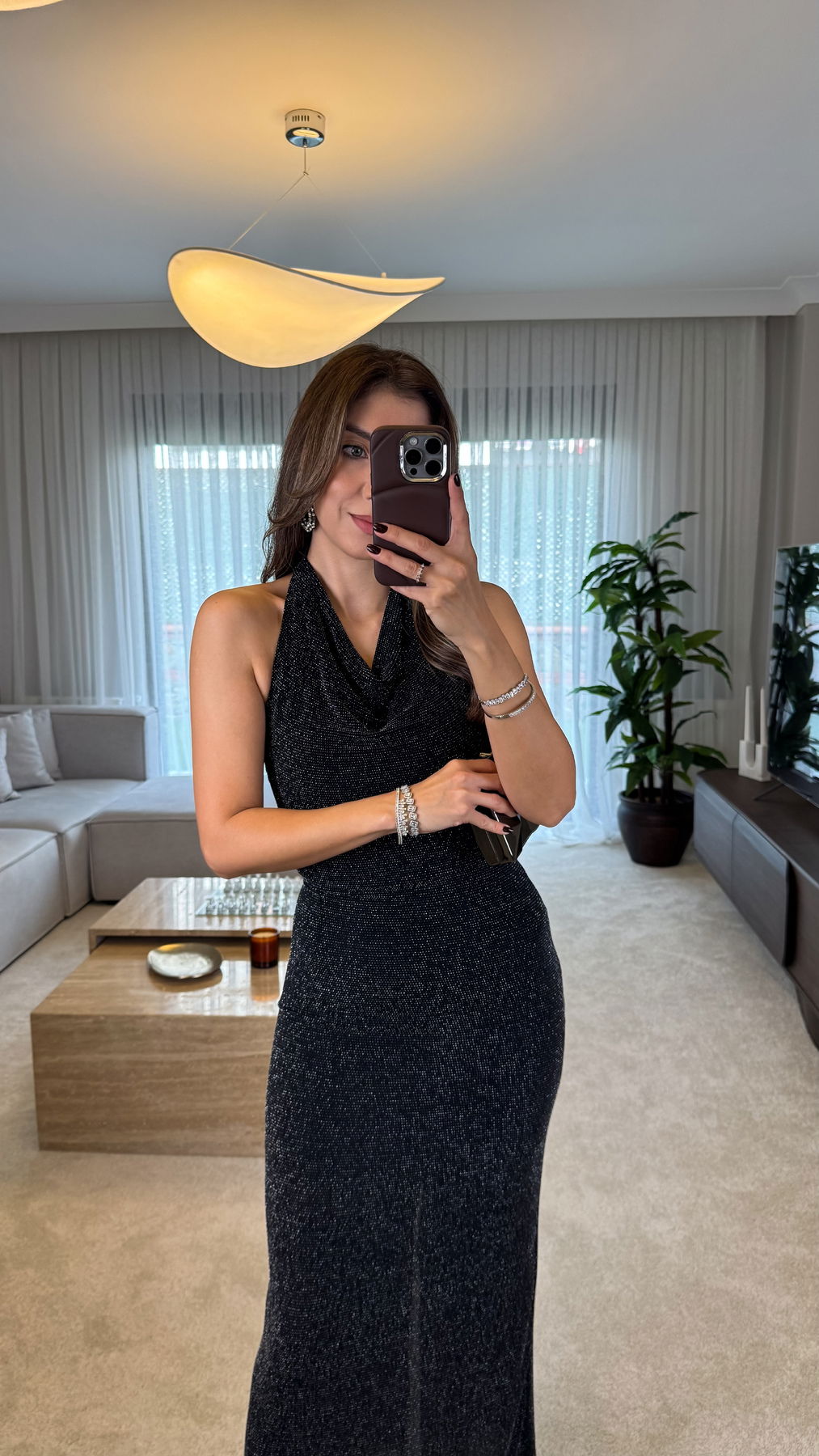 Collar With Glitter Detailing Dress